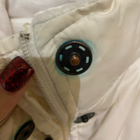 GAP Women's Off-White Puffer Jacket - Picture 8 of 9